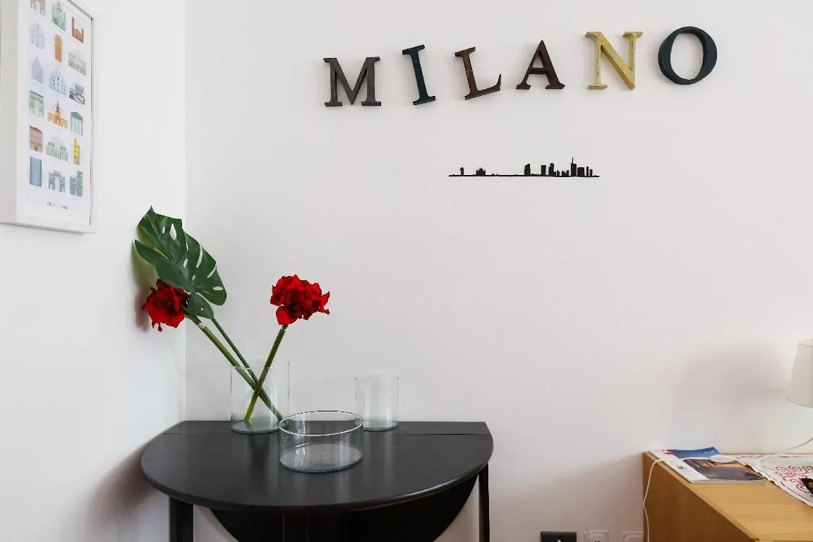 Apartament Grande Appartamento In Zona Navigli Mediolan